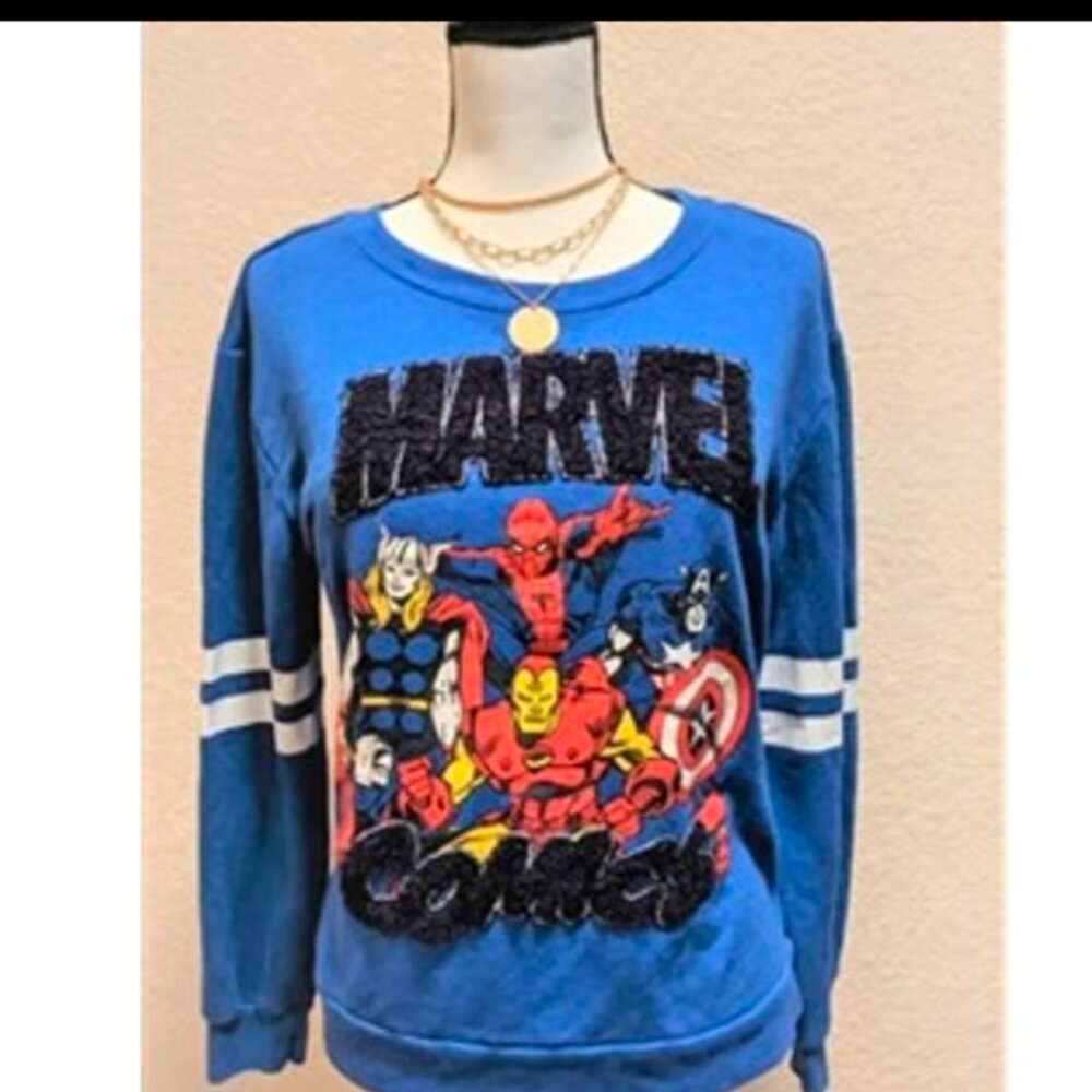 Marvel Super Hero Sweat Shirt for Women and Juniors  Size XL (15/17)  Royal Blue